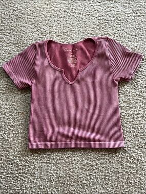Gypsy & Jade Ribbed Short Sleeve Tee in Mauve Pink